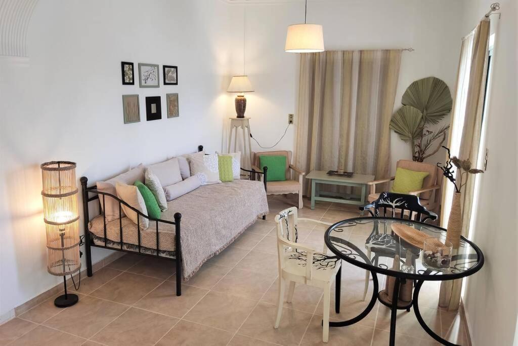Apartment 95 M2, Center Of Sitia, Wifi, 350M Beach 外观 照片